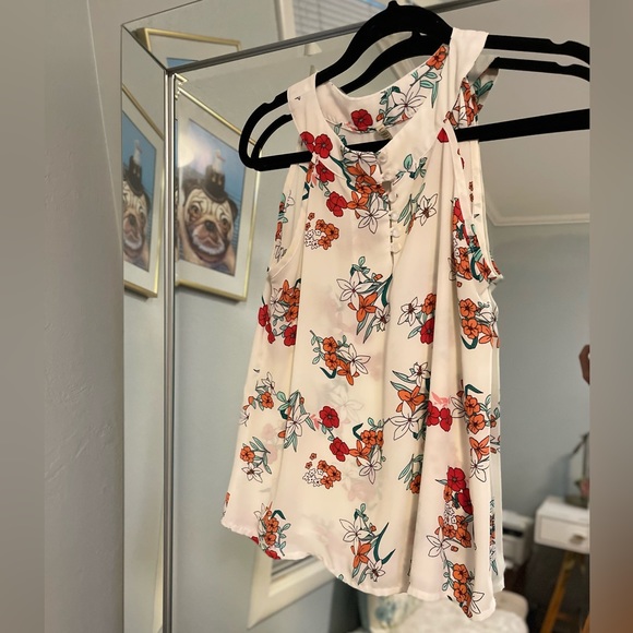 Floral top - Picture 2 of 2